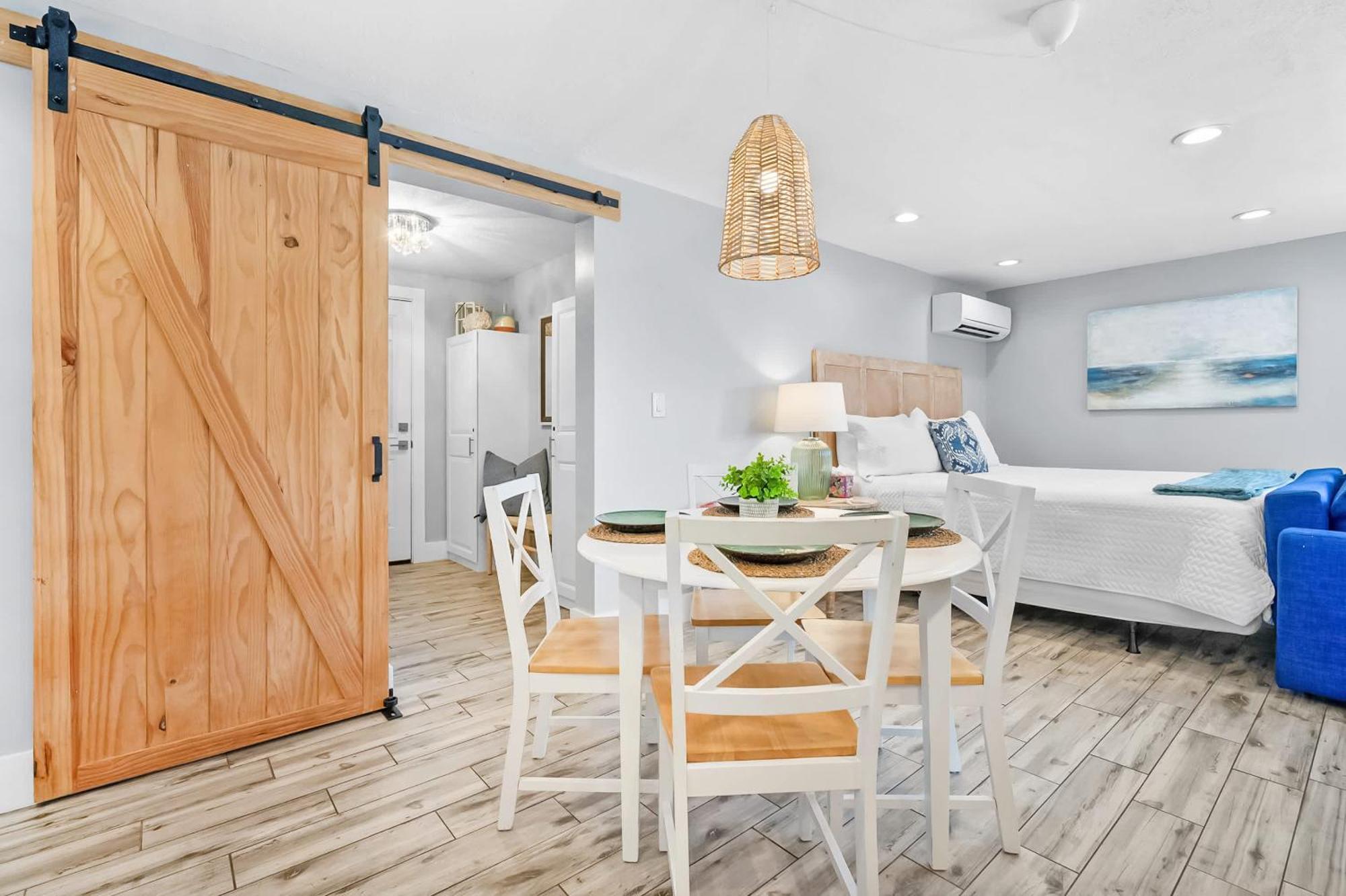 Coral Cottage, Stylish Studio Suite On Canal, Walkable To Beach, Private Parking St. Augustine Exterior photo